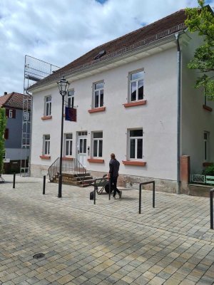 Moderne 3-Zimmer-Wohnung mit großer Dachterrasse im Herzen von Erbach