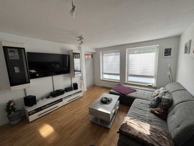 Geschmackvolle 3-Zimmer-Wohnung mit Balkon und EBK in Stade