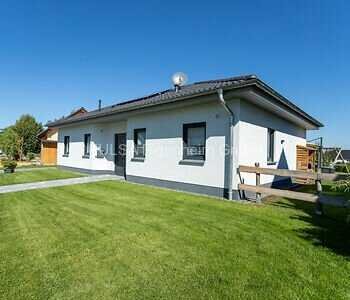 Auf Du und Du mit der Natur. Das Leben genießen im Winkelbungalow in Dermbach, inkl. Küchengutschein