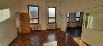 Modernisierte Familienwohnung (4 -Raum/Einbauküche) in Königsbrück (Privatvermietung)