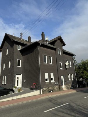 5 Zimmer Wohnung - 1.OG - Betzdorfer Straße 13, 57578 Elkenroth