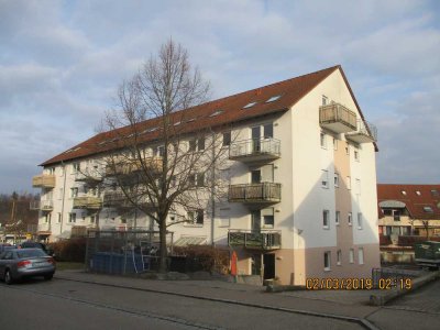 2-Zimmer-Wohnung mit Stellplatz und Tiefgarage in "Aalen-Unterrombach"