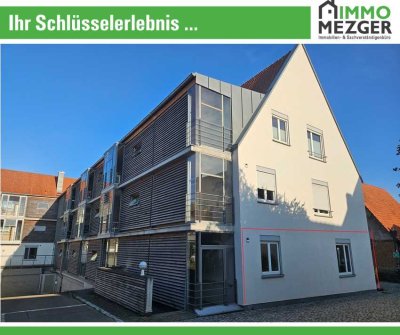 ++ Betreutes Wohnen - Sonnige 2-Zimmerwhg, DU/WC, Küche,  Terrasse, Pflegeleistungen auf Wunsch++