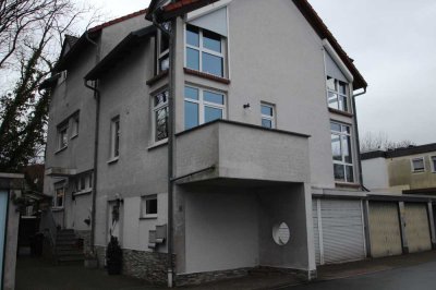 kleine Doppelhaushälfte (3 Zimmerwohnung) in Friedrichsdorf