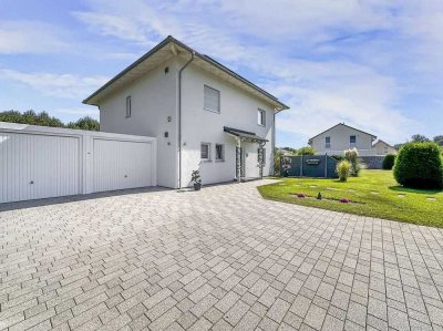 Perfektes Familien-EFH: großer Garten, beste Energieeffizienz, 5,5 Zimmer, Top-Lage im Grünen!