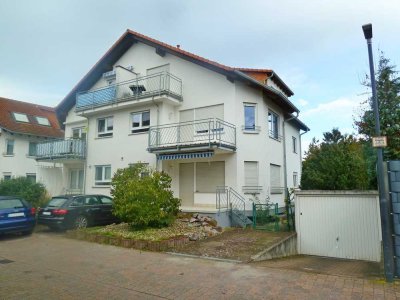 Helle 2 Zimmer mit Balkon, Kellerraum und Kfz-Stellplatz in Bellheim