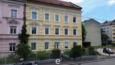 Altbau-Erdgeschosswohnung mit Eigengarten, TOP 2, befristet vermietet!