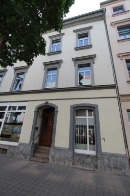 Große Wohnung sucht WG-Mitbewohner