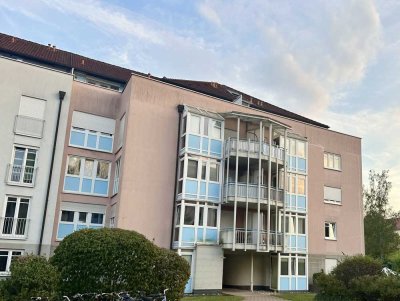 Großzügige 3 Zimmer Wohnung mit 2 Bädern & 2 Balkonen in Büchenbach