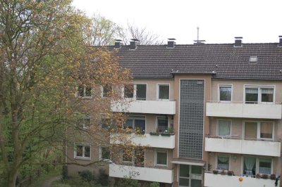 Frisch renovierte Zweizimmerwohnung mit Balkon in Duisburg