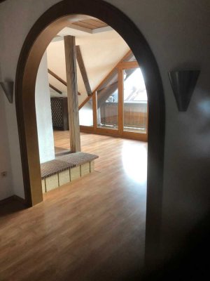 Stilvolle 2-Zimmer-Wohnung in Klosterlechfeld mit Panorama Blick