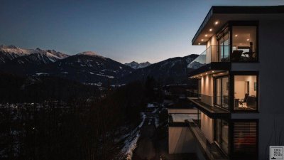 Opulente Villa auf 4 Etagen - Luxus in Perfektion mit 360° Berglandschaft als Zukunftsinvestment