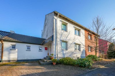 Einfamilienhaus in Wassenberg – Ihr Zuhause mit Kamin, Garten und flexibler Raumgestaltung