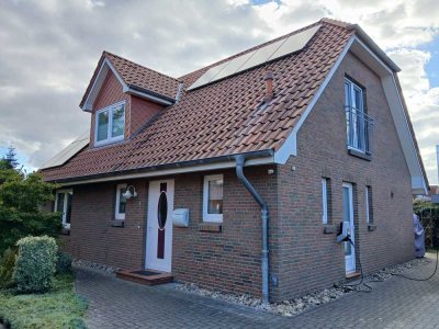 Preiswertes, gepflegtes 5-Zimmer-Einfamilienhaus mit EBK in Münsterdorf