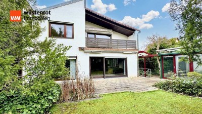 Geräumiges Architektenhaus mit Schwimmbad, Garage und Garten in beliebter Wohnlage von Brühl!