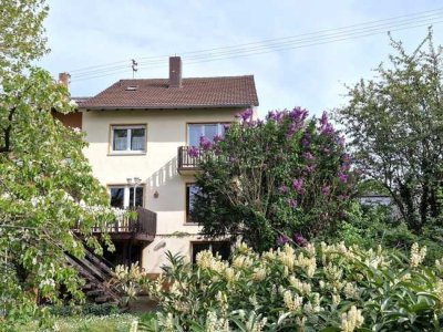 Familienheim mit großem Garten, Terrasse, Garage in begehrter Lage, bezugsfrei.....