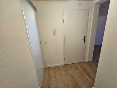 Erstbezug mit Einbauküche: Exklusive 2-Zimmer-Wohnung mit gehobener Innenausstattung in Altheim Alb