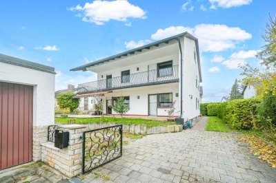 Großes EFH mit Garage und Garten zentral in Karlstadt zvk., Bj 1977, ca. 204m² Wfl.