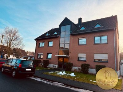 Gut geschnittene Zweizimmerwohnung mit Balkon und Garage und Burgblick