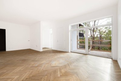 23m2 Balkon/Loggia im 1.OG! Erstbezug mit 4-Zi. im Luxus-Altbau!