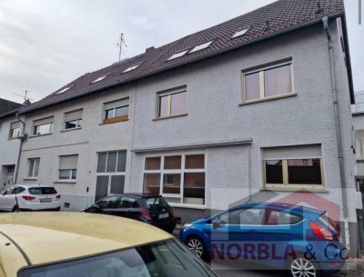 4 Familienhaus + Gewerbefläche in ruhiger Lage von Hanau - Steinheim