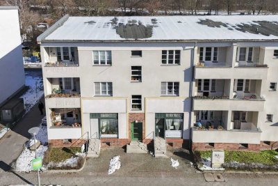 Kapitalanlage in Adlershof: Vermietete 4-Zi.-Wohnung mit 3,14 % Netto-Rendite