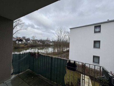 Exklusive Neubauwohnung mit idyllischem Blick auf den Weiher zu vermieten!