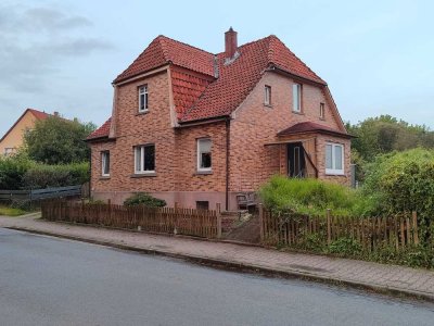 Schönes Einfamilienhaus mit viel Platz für neue Ideen in Exten