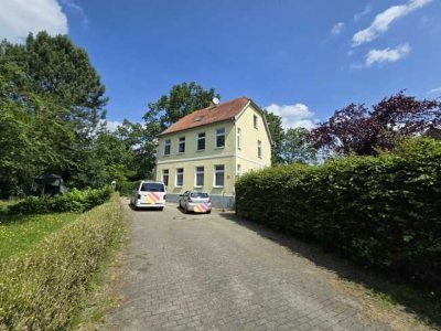 Zweifamilienwohnhaus - Zentral in Elmshorn - Frei von Pacht- und Mietverhältnissen mit Gewerbeeinhei