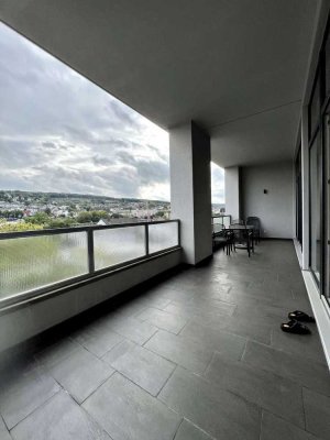 4 Zimmer Penthouse Wohnung mit Einbauküche und Stellplatz