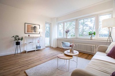 Modern, renoviert, provisionsfrei: 3 Zimmerwohnung mit Balkon