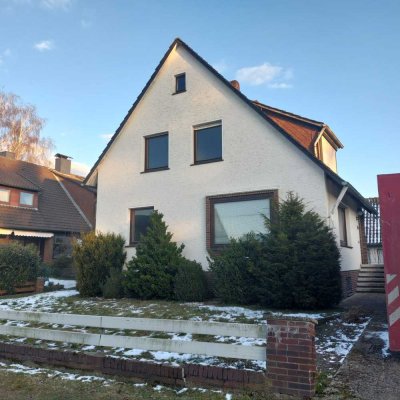 Zweifamilien-Haus mit sehr großem Grundstück in ruhiger Lage, 30926 Seelze-Dedensen VON PRIVAT!