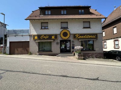 Günstiges 12-Zimmer-Einfamilienhaus in Waldbrunn