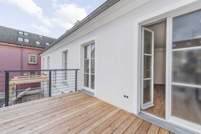 Kernsanierte, sehr helle, 3 Zimmer Maisonette Whg. in ruhiger Citylage