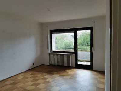 Attraktive 4-Zimmer-Wohnung mit Balkon in Zirndorf Nord