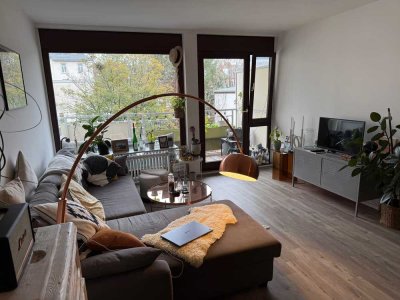 Attraktive 2-Zi.-Whg. m. EBK, Designböden, Balkon + Garage in absolut ruhiger Kultlage Nordend