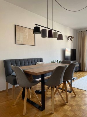 Provisionsfreie 2,5 Zimmer-Wohnung- Saniert, Parkplatz, ruhige Lage!