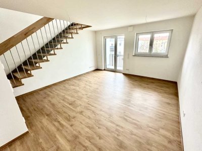 Neubau-Erstbezug | Energieeffiziente 2-Zimmer-Maisonette (KfW 40 QNG) in Burglengenfeld!