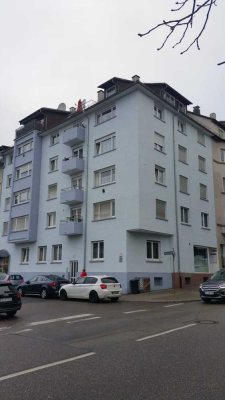 2 Zi-Wohnung ab sofort zu vermieten