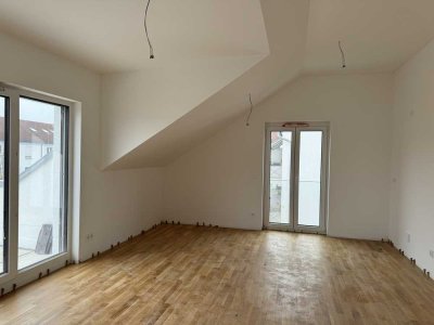 Lichtdurchflutete 3 Zimmer-Dachgeschosswohnung mit Dachterrasse - Bezugsfertig Dezember 2024