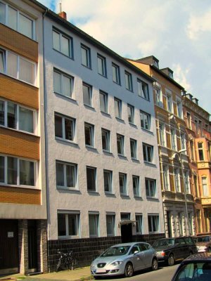 Frankenberger Viertel: 2-Zimmerwohnung mit großer Sonnenterrasse und Garten