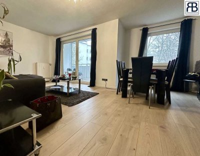 Selber einziehen oder investieren: Stilvolle 3-Zimmer-Wohnung mit Badewanne, Balkon und Stellplatz