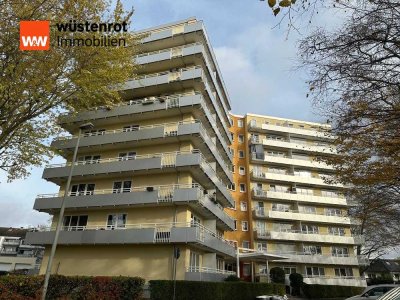 Modernisierte, gemütliche Single Wohnung mit Loggia & Skyline Blick in Frankfurt/Hofheim