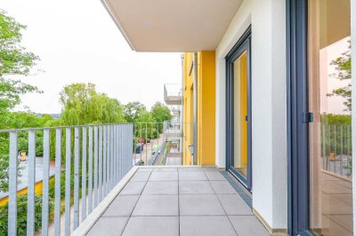 Leben am Wasser! Moderne 4-Zi.-Wohnung mit Balkon in Top-Lage!