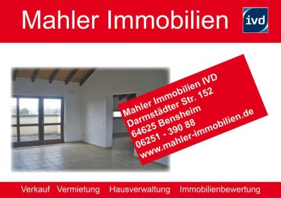 Am Fuße des Bensheimer Kirchbergs - Sehr gepflegte 3 ZKB DG-Wohnung, Garage und 2 Dachterrassen