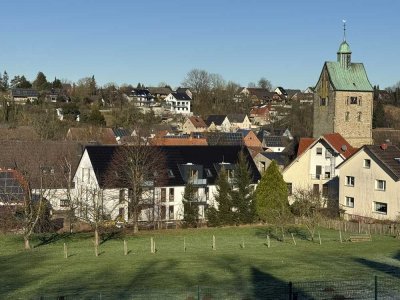 Erstbezug Exklusive 2,5-Raum-DG-Wohnung mit luxuriöser Innenausstattung mit Einbauküche in Paderborn