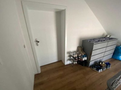 Moderne Dachgeschosswohnung mit unverbautem Blick in die Ferne