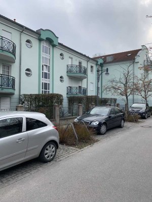 Gepflegte 2-Zimmer-Wohnung mit Balkon, EBK etc. in Gersthofen, keine Maklerprovision