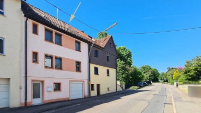 *** Wohnhaus in ruhiger Ortsrandlage von Münchingen! ***