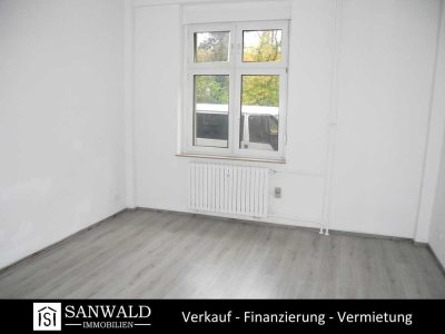 Neu modernisierte 2,5 Zimmer Erdgeschosswohnung